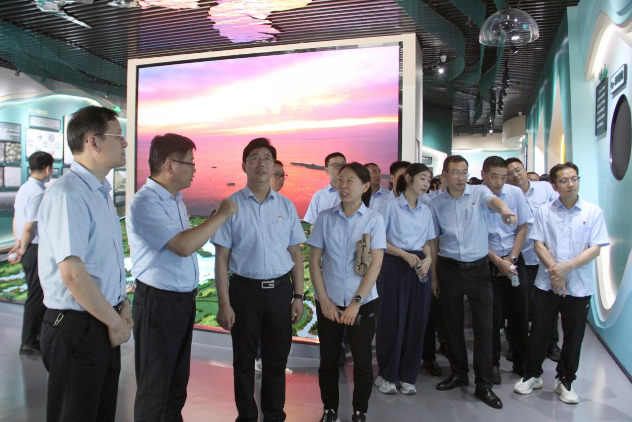 淮钢开展廉政警示教育活动3png.png